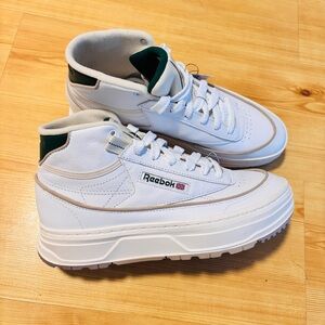 Reebok Club C Geo Mid Sneakers